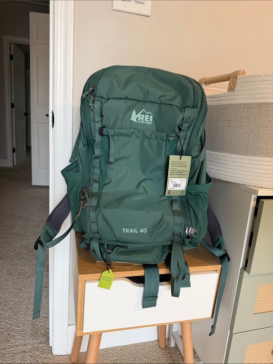 REI Handbags - REI 40 L travel backpack